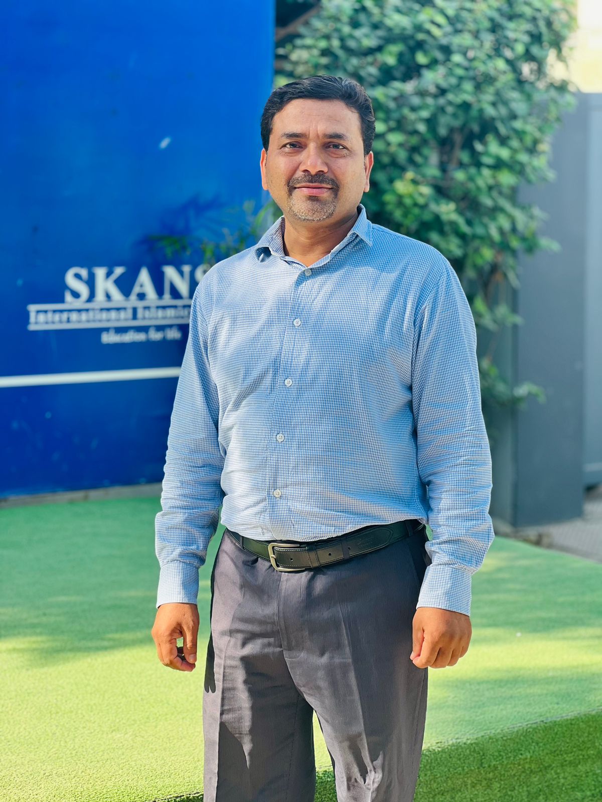 Mr Shakeel Bhatti